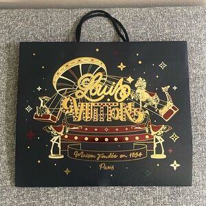 Louis Vuitton shopping bag